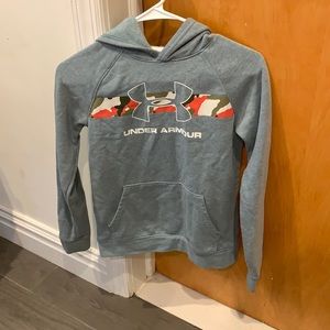 Under Armour sweatshirt
